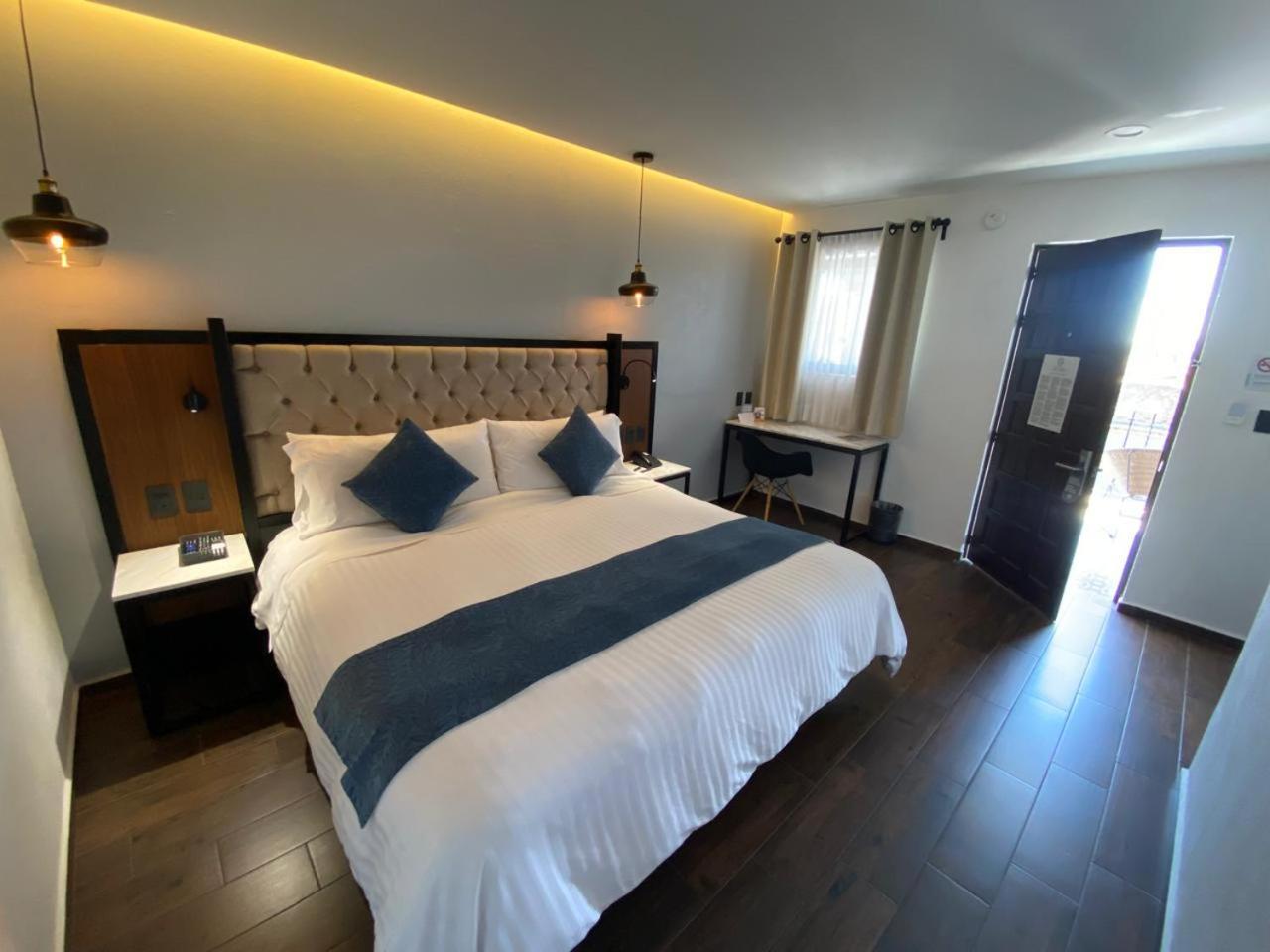 Hotel Boutique Casa Loreta Querétaro Εξωτερικό φωτογραφία
